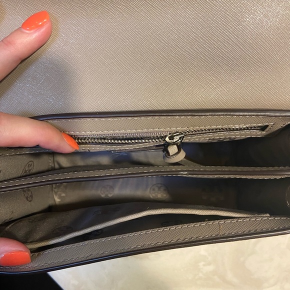 Tory Burch Purse - Picture 8 of 8